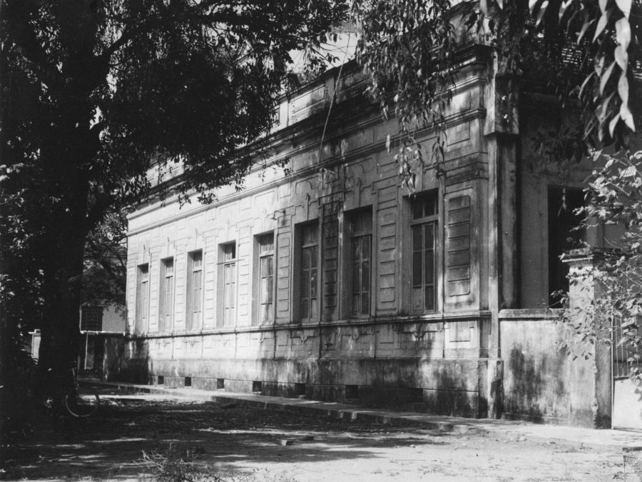 Escola Julio Bueno Brandão